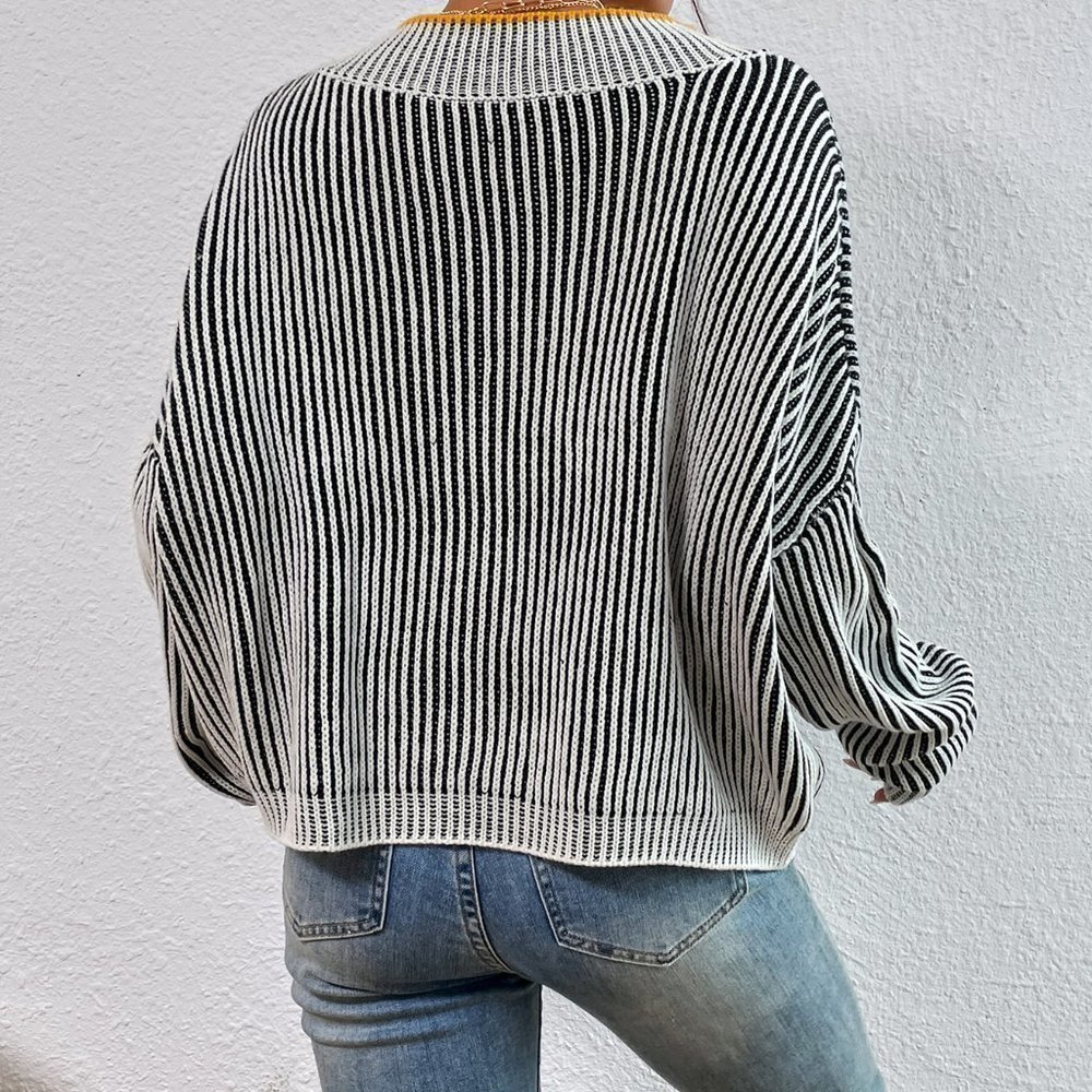 Casual Vertical Stripe Pattern Knit Sweater Top - Picture 3 of 5